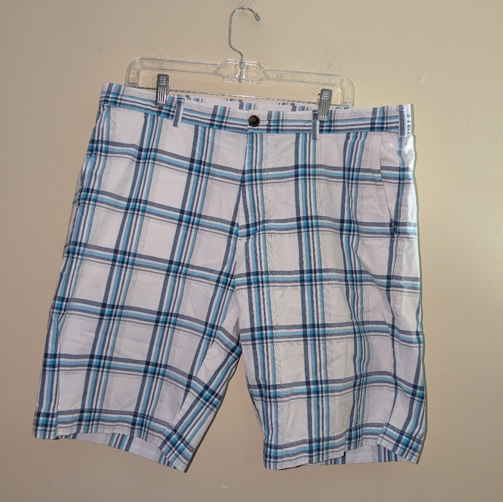 Men's Brooks Brothers Shorts Size 38